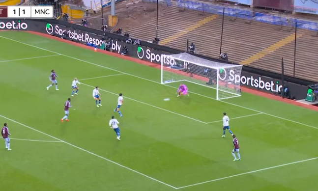 Jackson scores twice as Aston Villa end Man City's perfect start